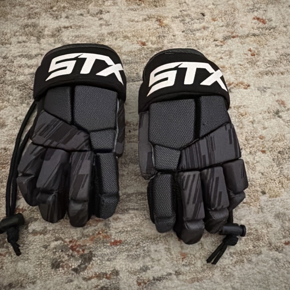 stx Youth lacrosseBLACK AND GRAY gloves Size XS